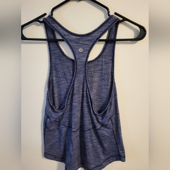 Lululemon top - Picture 2 of 2